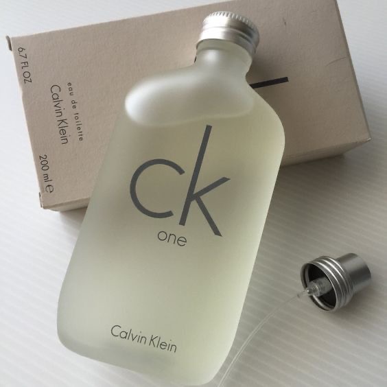 Calvin Klein CK One Eau de Toilette 100ml